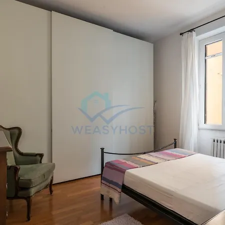 Refined Cozy Nest In Vatican Appartamento
