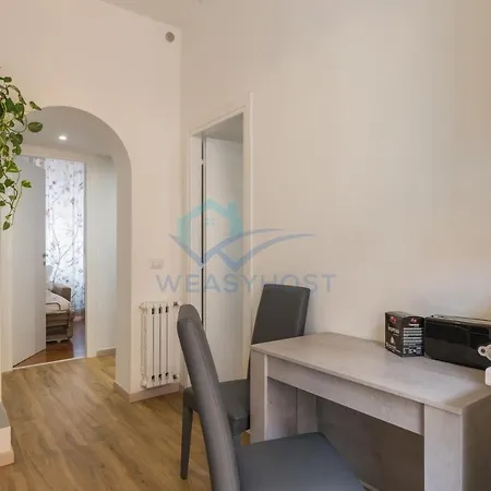 Refined Cozy Nest In Vatican * Roma